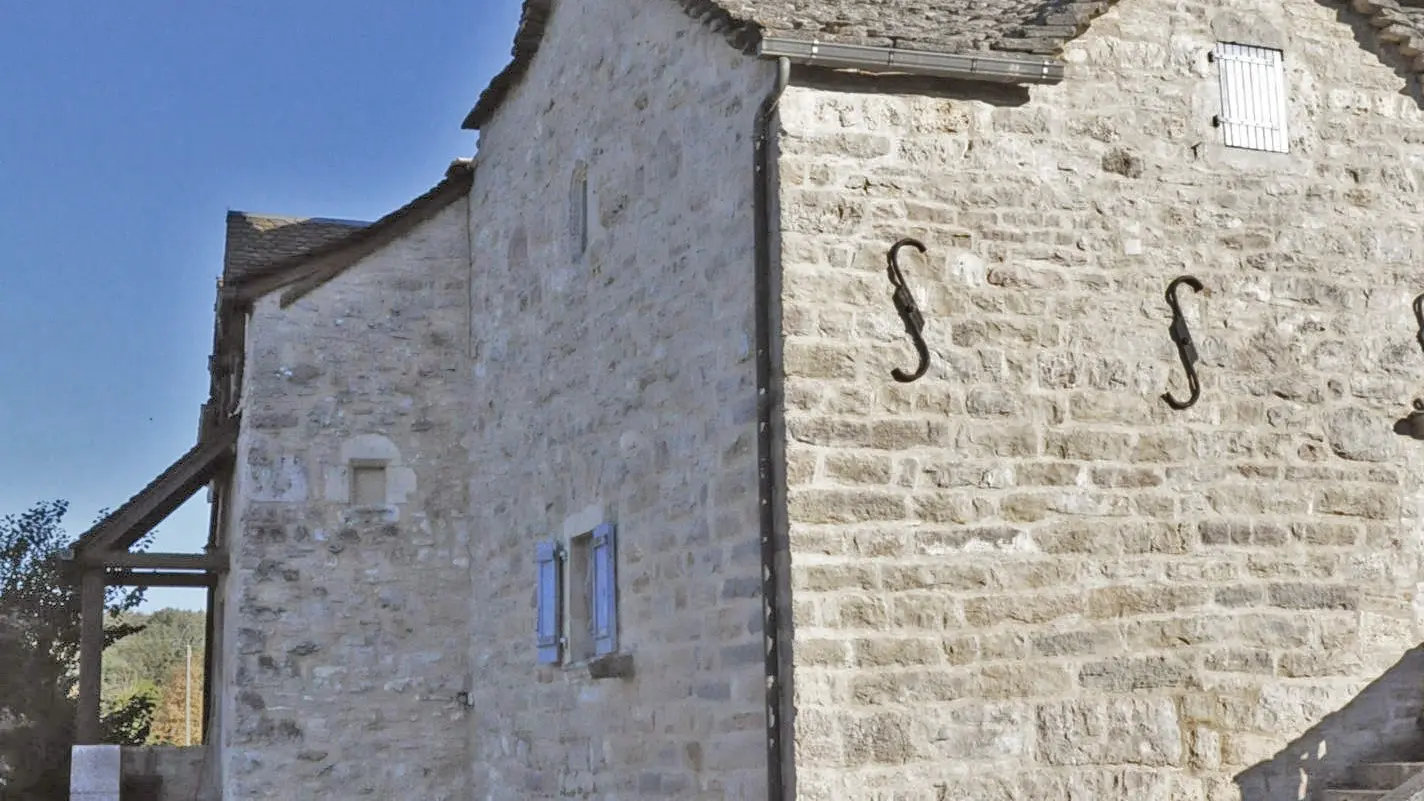 Le Mas de Donat, village caussenard_2