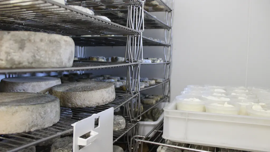 vallee-de-la-sarthe-Fromages-de-sophie-Fromages
