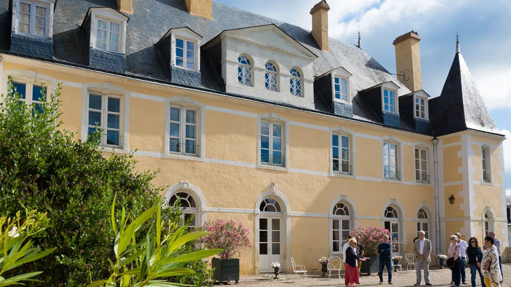 Chateau-de-Dobert- visite de l'extérieur