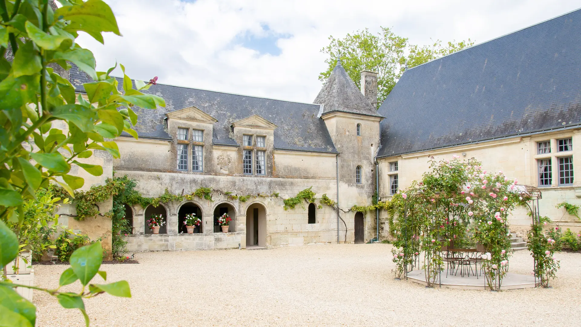 Château de Vaudésir_Saint Christophe sur le Nais