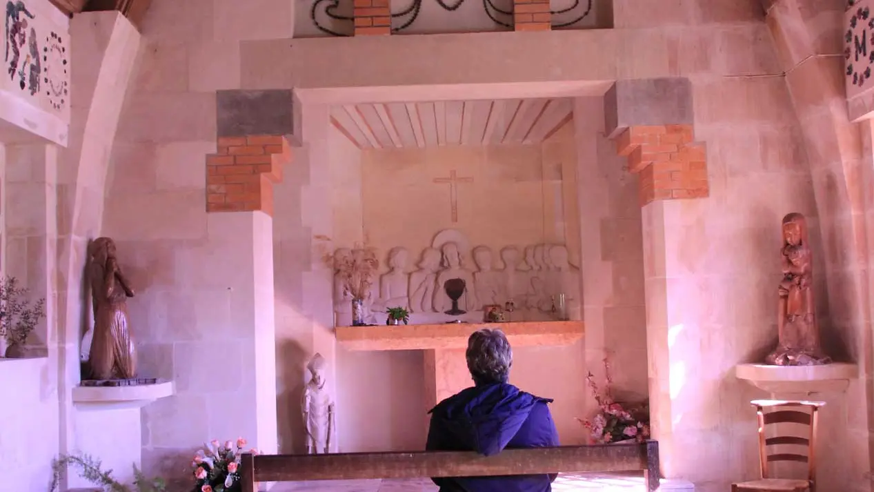 Intérieure-Chapelle-Notre-Dame-du-Nid-2