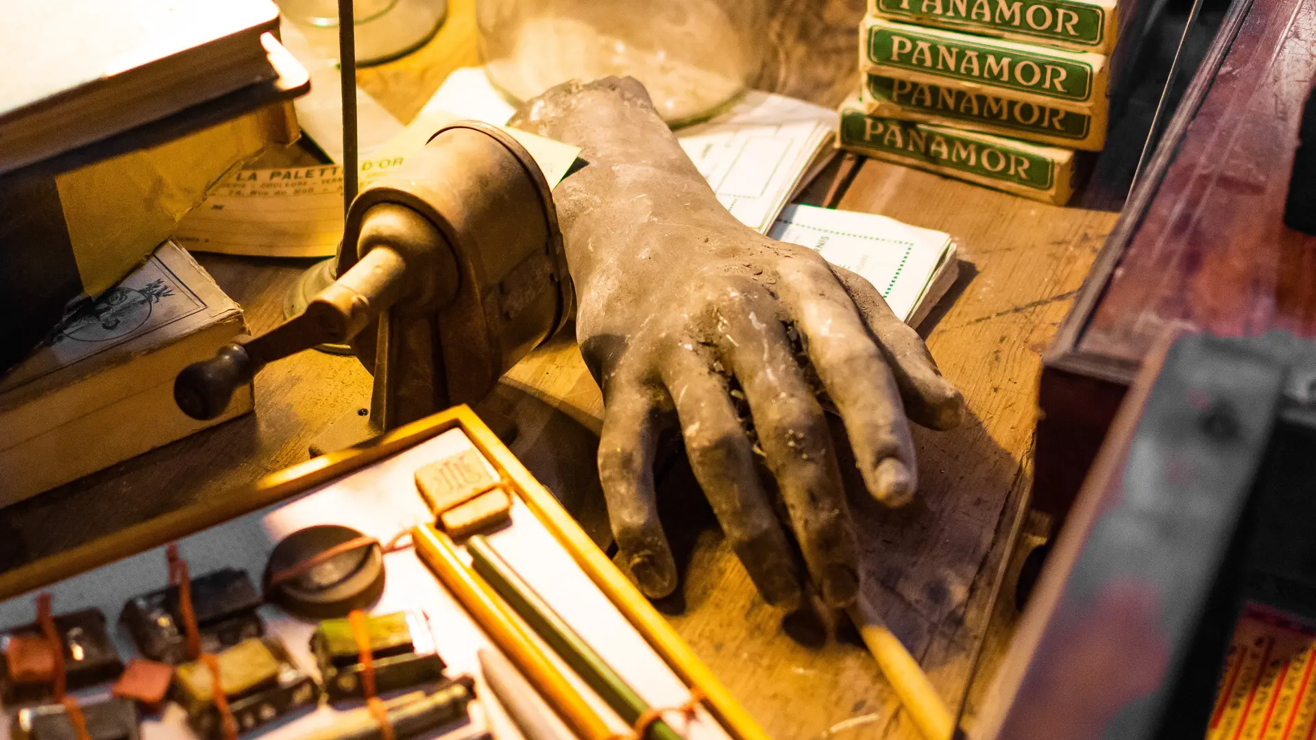 Musée de boutiques anciennes_La Chartre sur le Loir