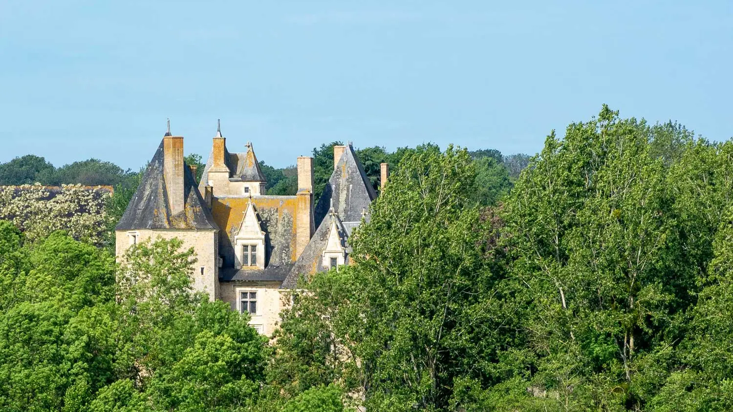 Poillé-sur-Vègre