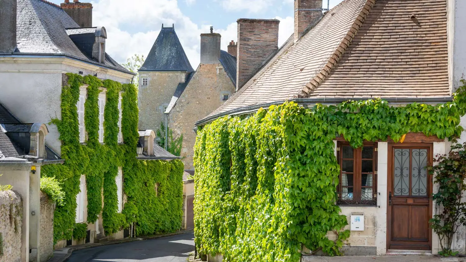 Parcé-Petite-Cité-de-Caractère