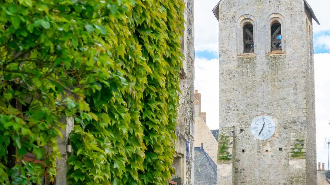 Tour-Saint-Pierre-de-Parcé