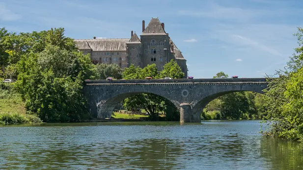 Visite Solesmes - vue générale