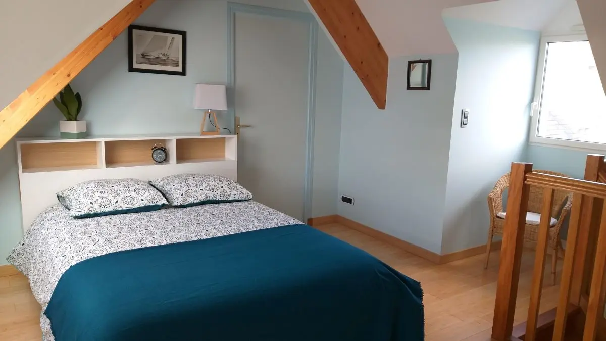 5-carolles-meuble-duplex-avec-vue-sur-mer