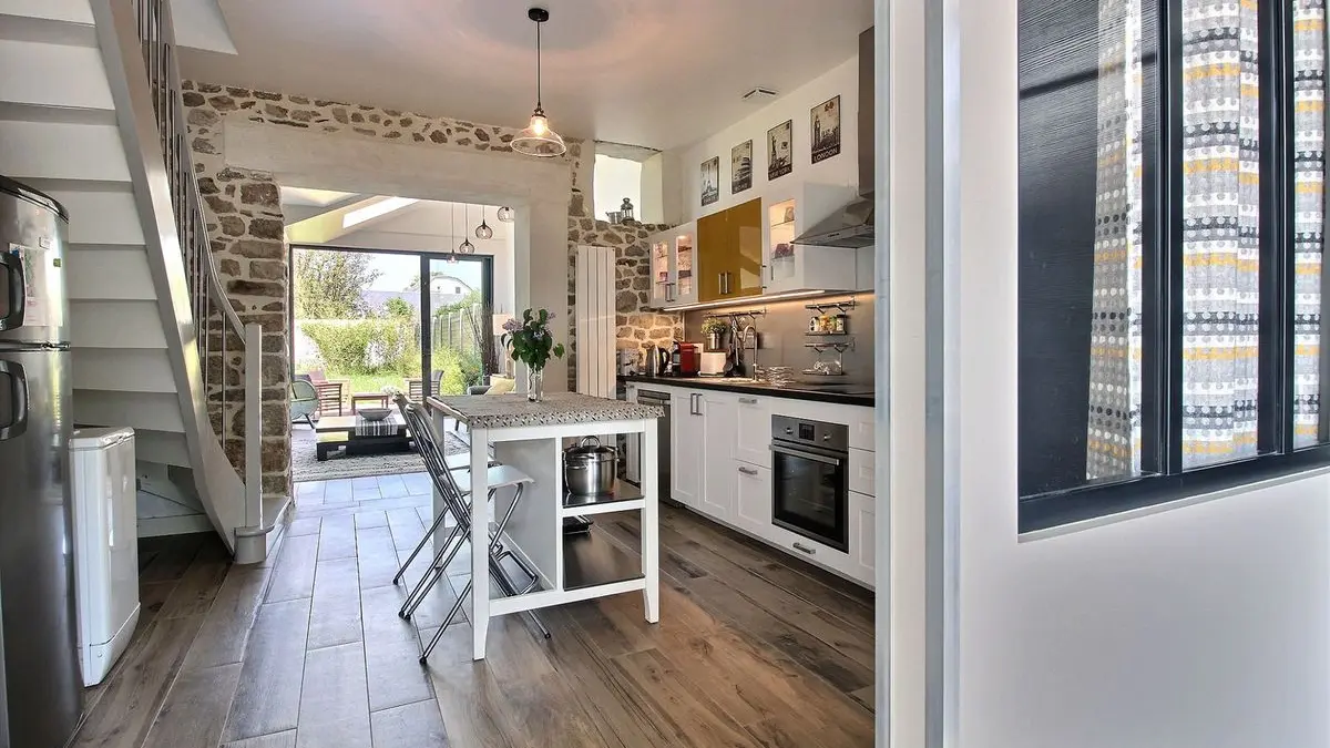 5-carolles-meuble-le-cottage-de-la-baie