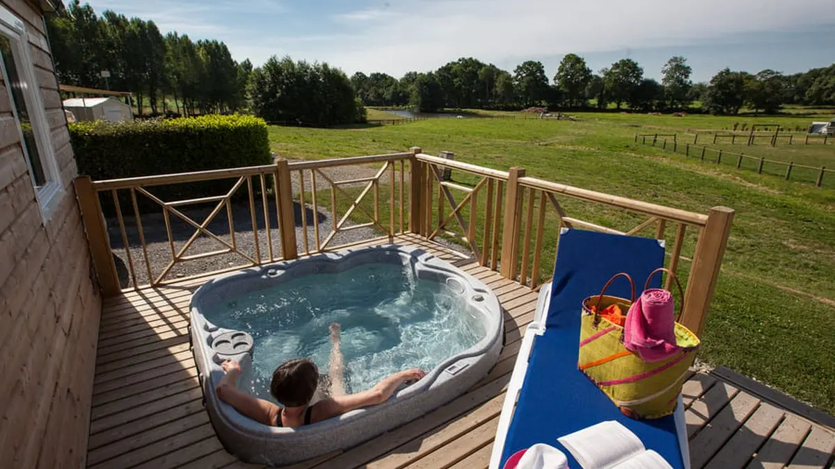 6-saint-aubin-des-preaux-camping-lez-eaux