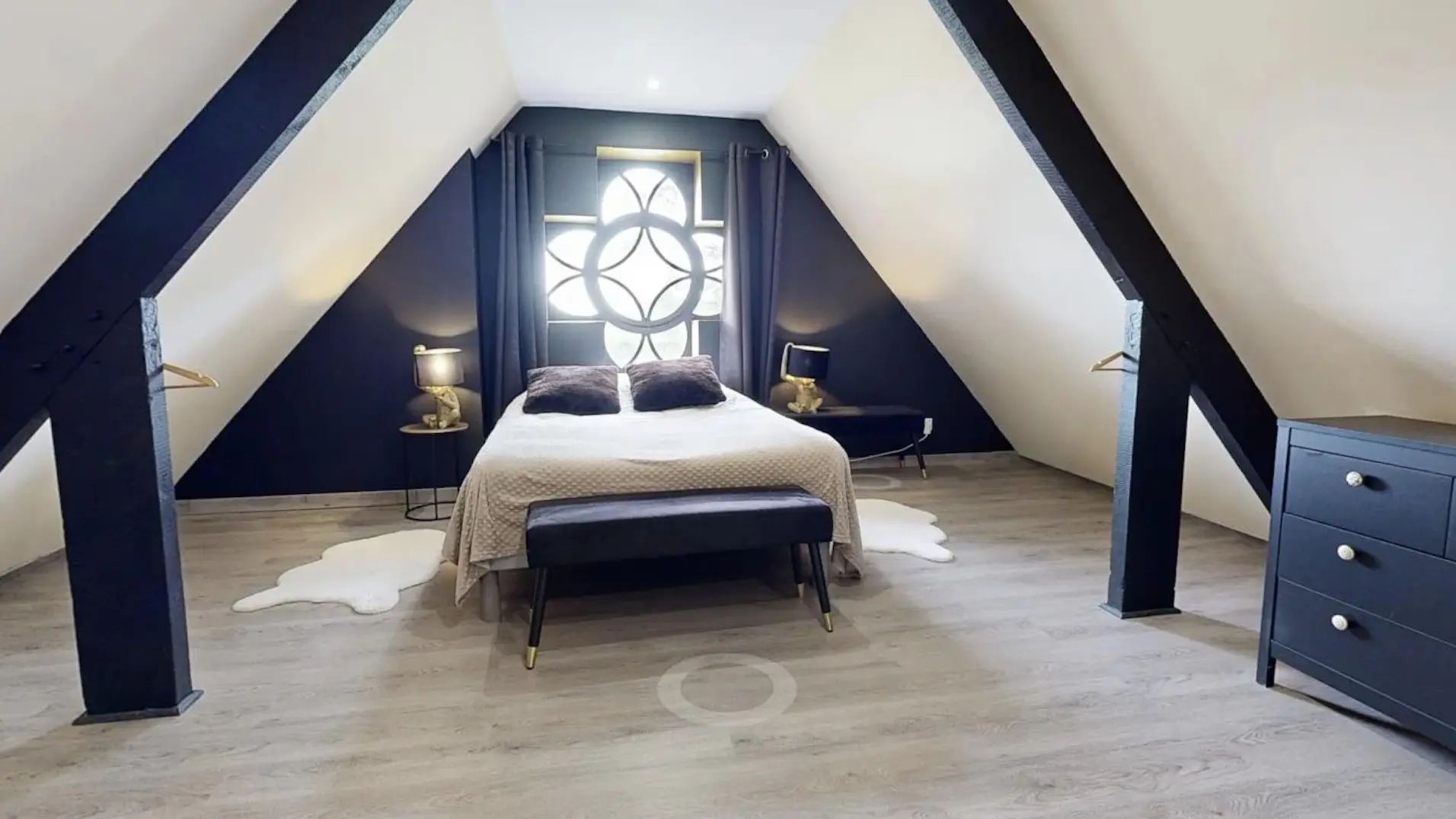 7-meuble-st-planchers-domaine-lalie