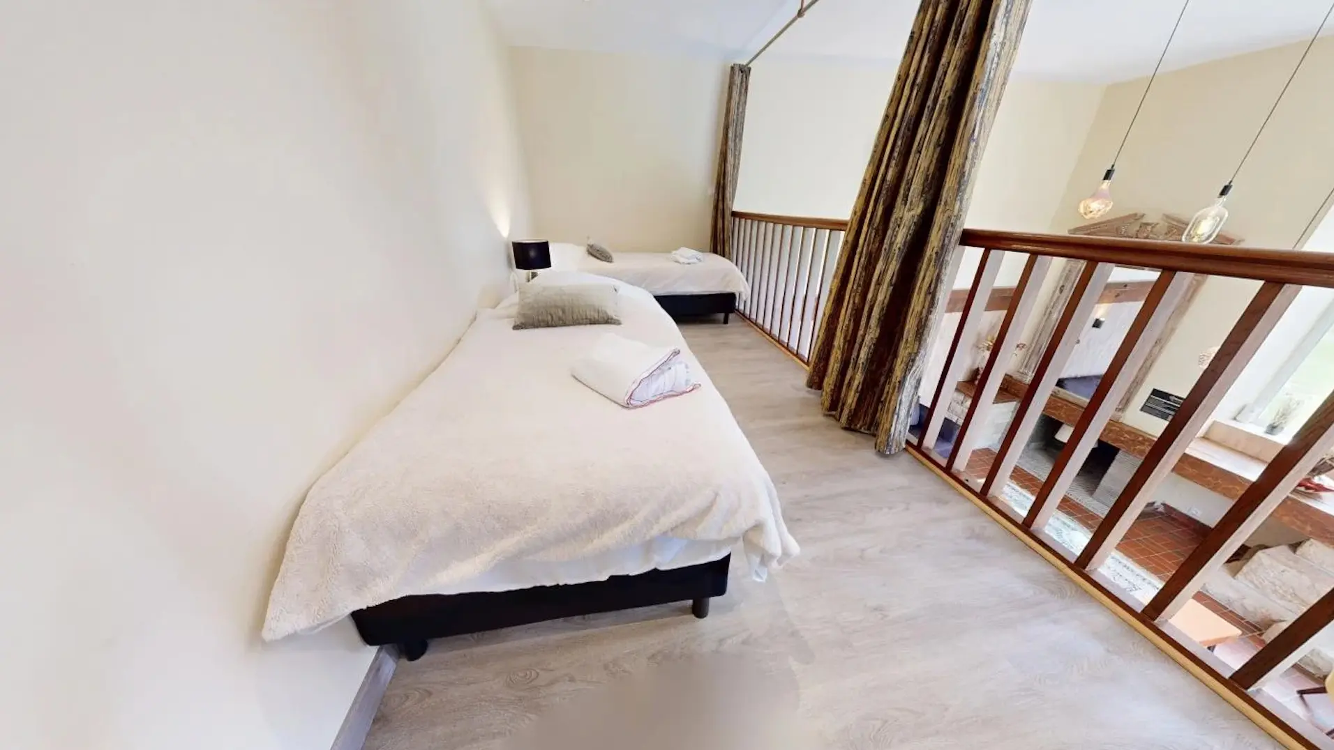 8-meuble-st-planchers-domaine-lalie