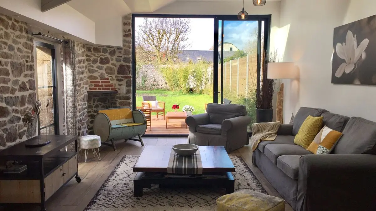8-carolles-meuble-le-cottage-de-la-baie
