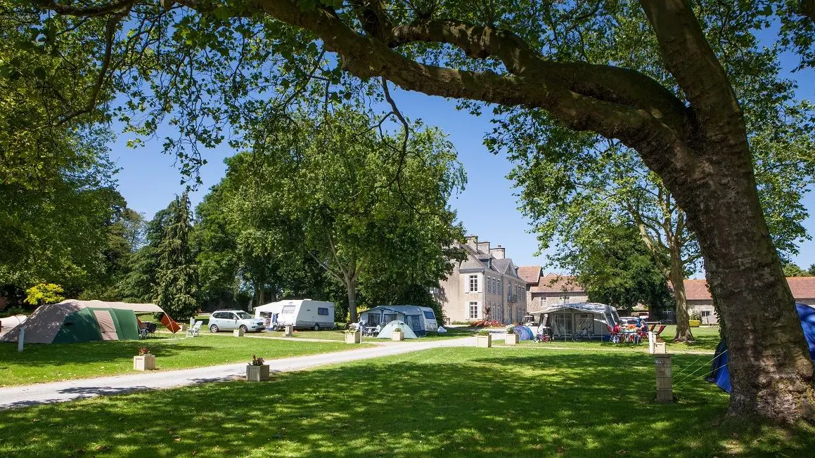 8-saint-aubin-des-preaux-camping-lez-eaux