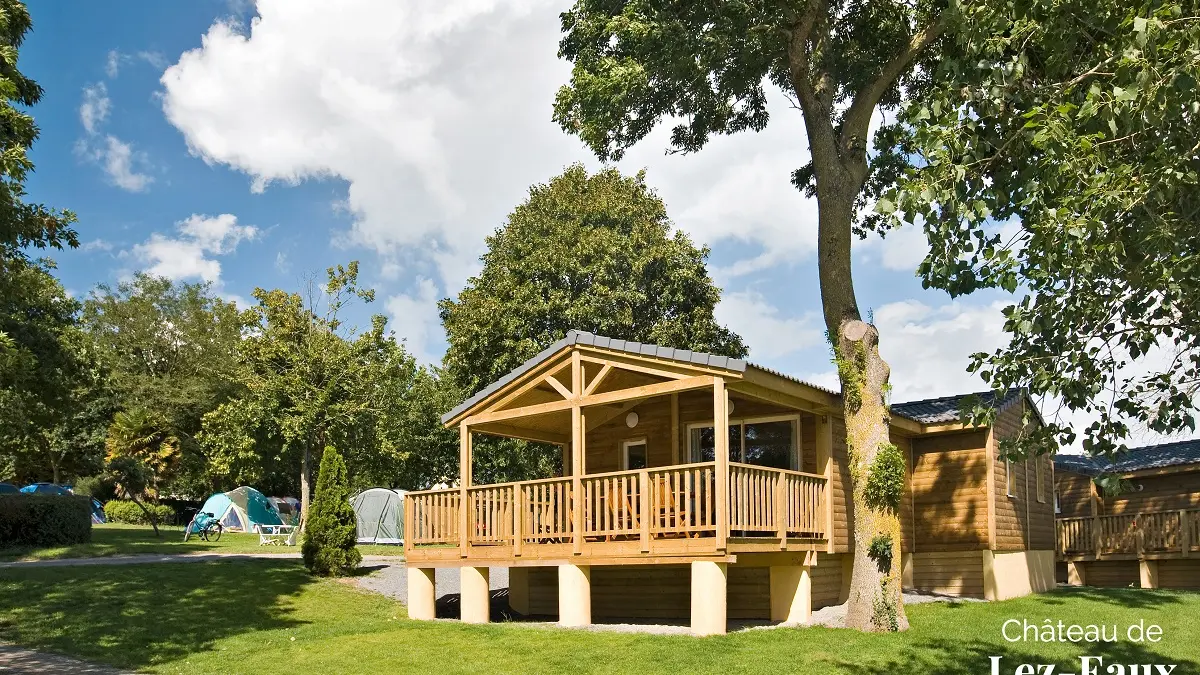 9-castel-camping-chateau-de-lez-eaux-saint-pair-sur-mer