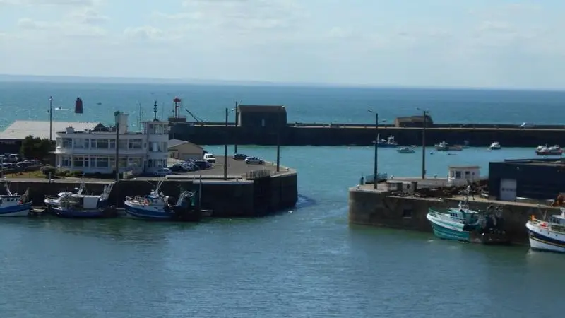 9-ecluse du bassin à flot