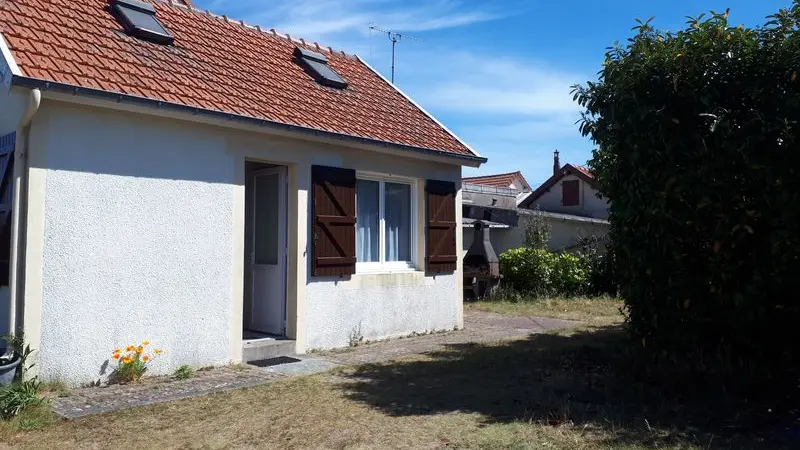 0-meuble-ker-bernard-saint-martin-de-brehal