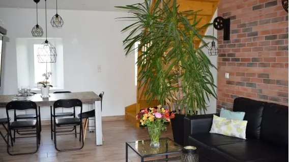 0-meuble-la-banniere-5-personnes-equilly