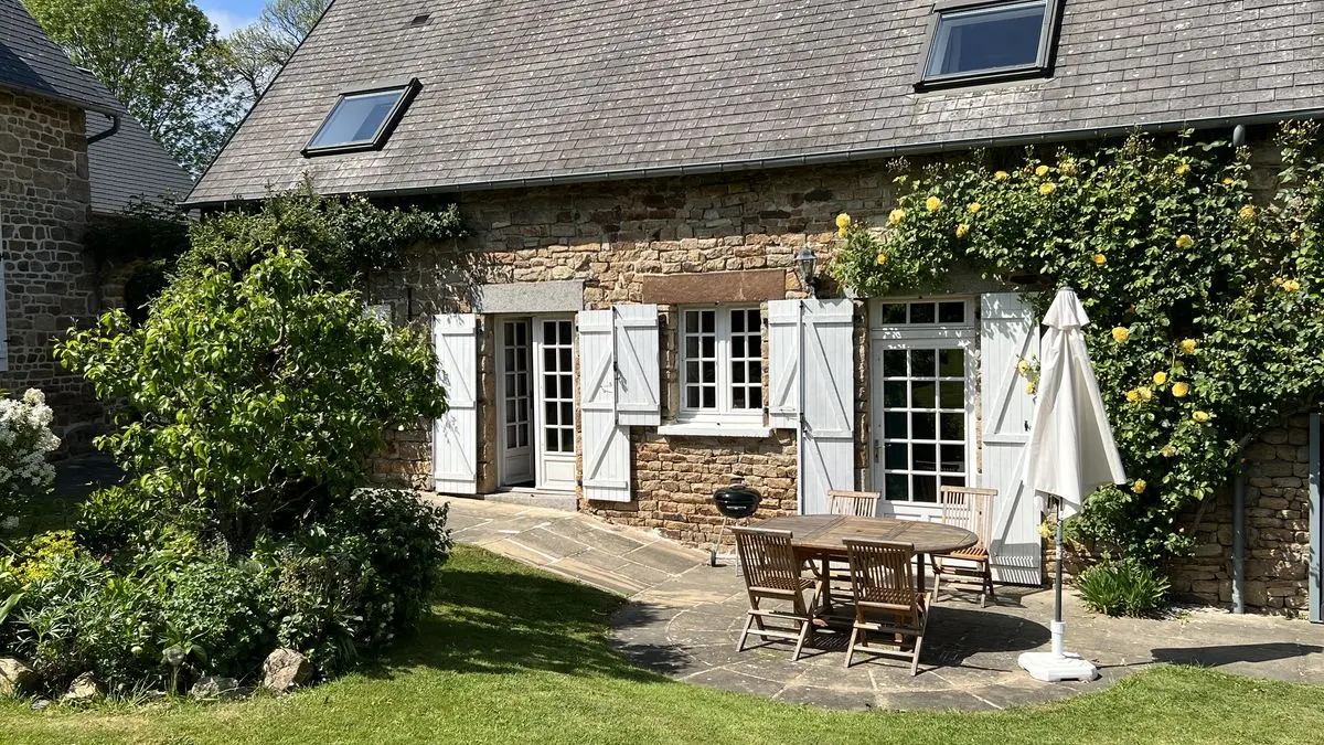 0-saint-pierre-langers-meuble-apple-cottage