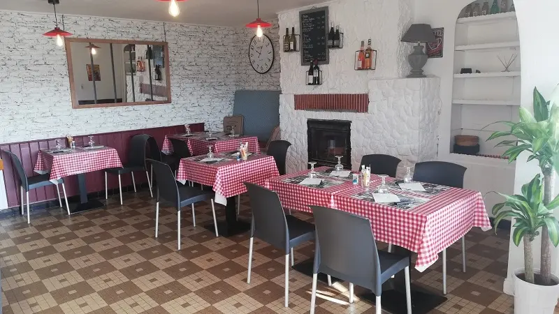 1-coudeville-sur-mer-restaurant-la-cocotte-normande