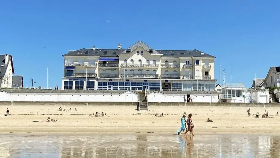1-la-promenade-jullouville