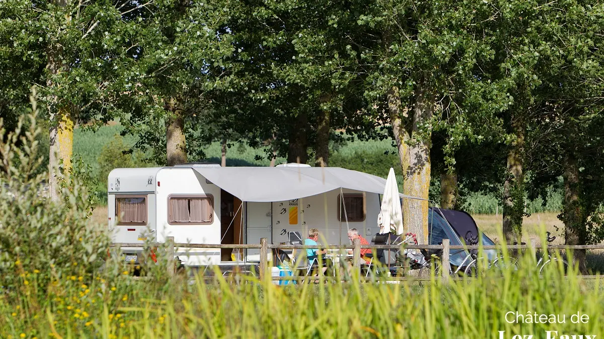 10-castel-camping-chateau-de-lez-eaux-saint-pair-sur-mer