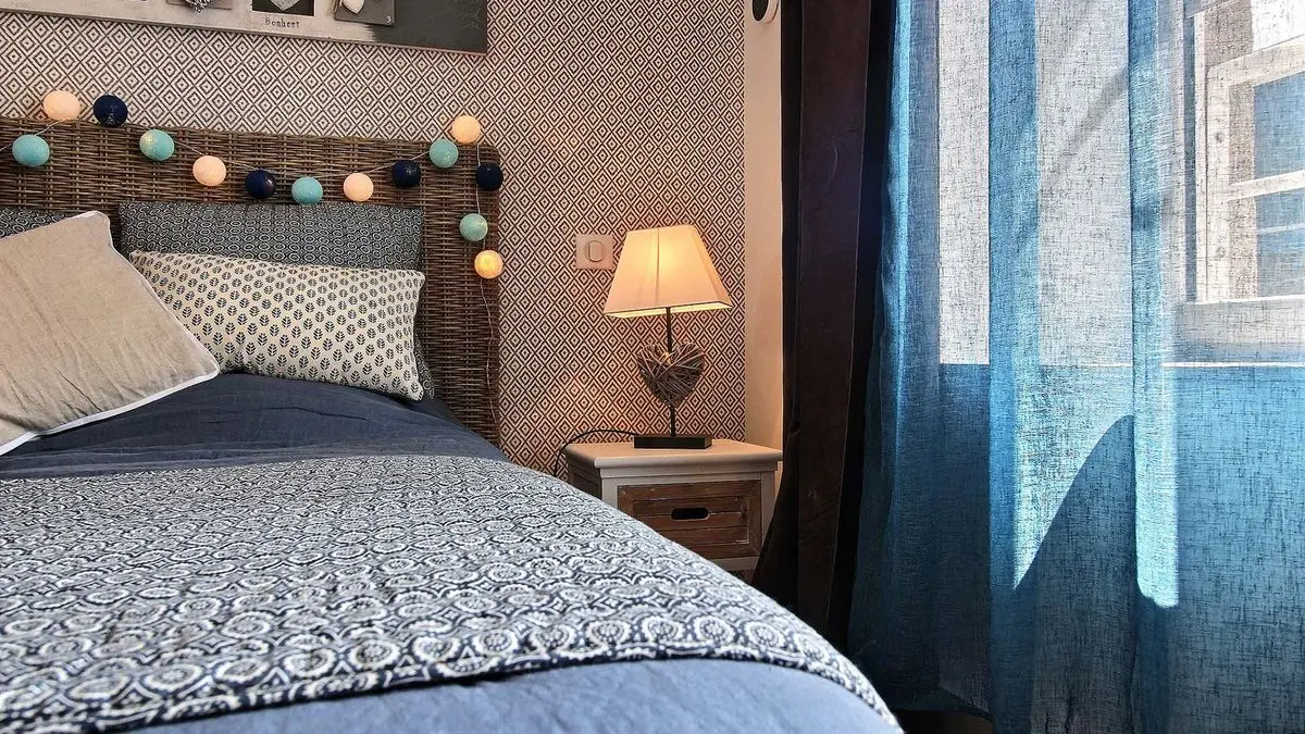 12-carolles-meuble-le-cottage-de-la-baie