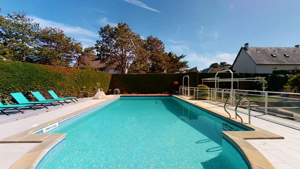 2-meuble-villa-amare-saint-pair-sur-mer