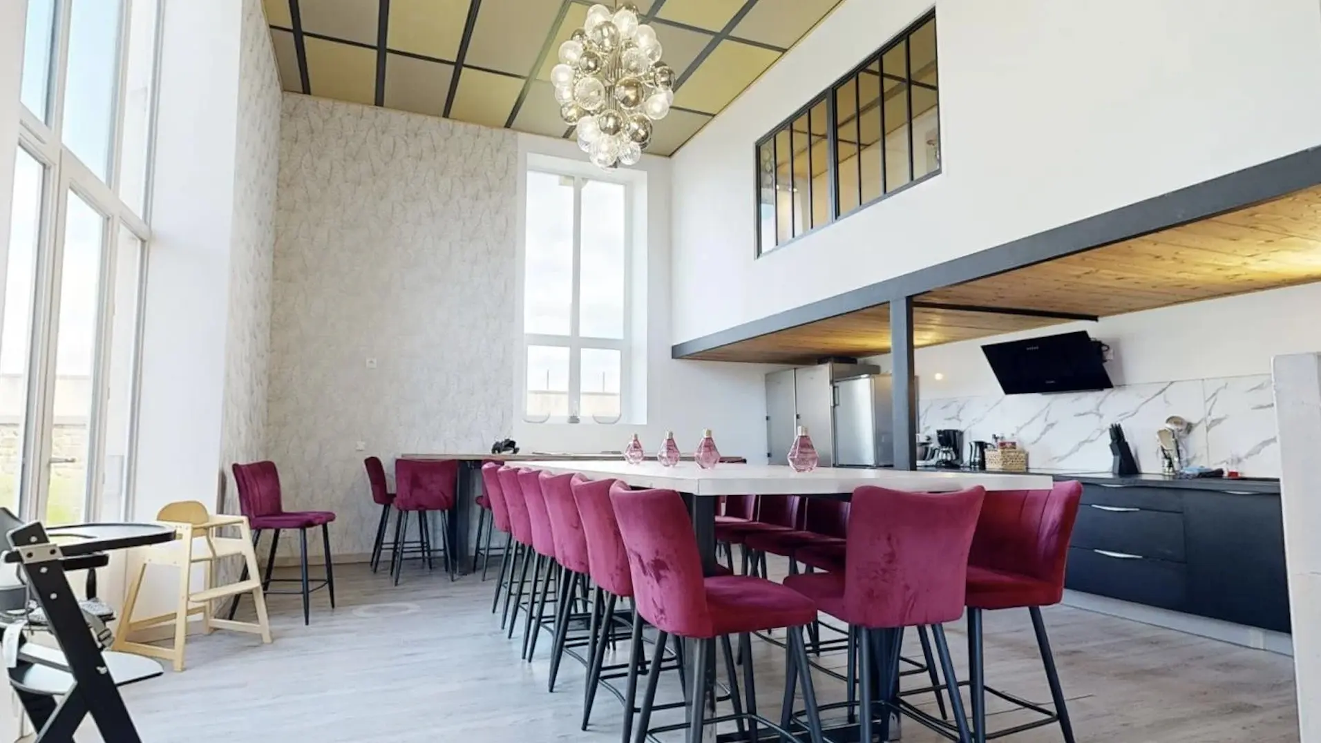 2-meuble-st-planchers-domaine-lalie