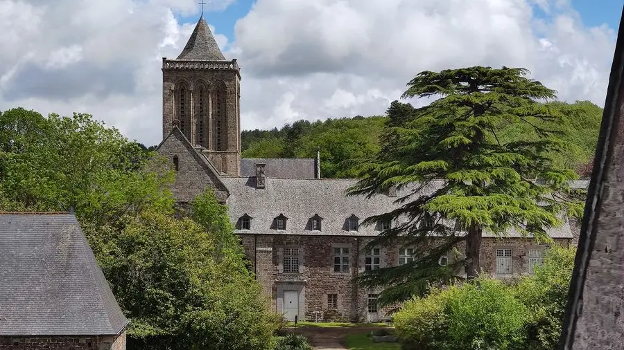 2-abbaye-la-lucerne-d-outremer©Fondation Abbaye de La Lucerne d'Outremer