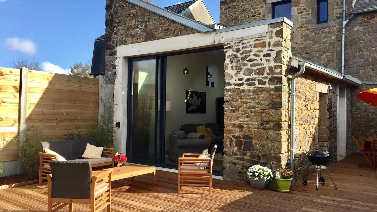 2-carolles-meuble-le-cottage-de-la-baie