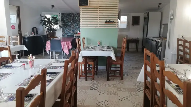 2-coudeville-sur-mer-restaurant-la-cocotte-normande