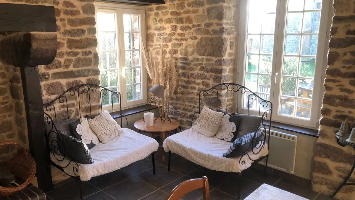 2-hudimesnil-meuble-cottage-le-gire