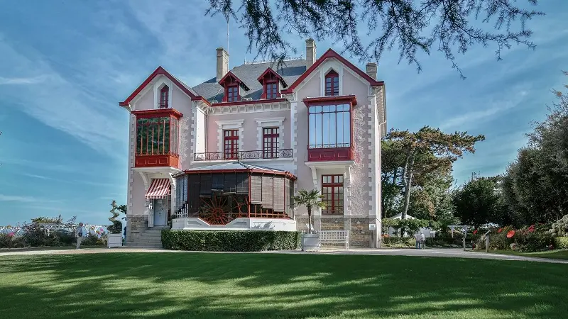 2018 - Villa Dior_8 BD © Benoit Croisy, coll. ville de Granville