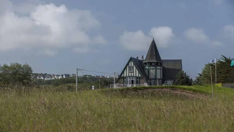 2012_Golf de Granville_Club House_TIS