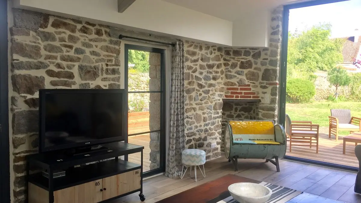 24-carolles-meuble-le-cottage-de-la-baie