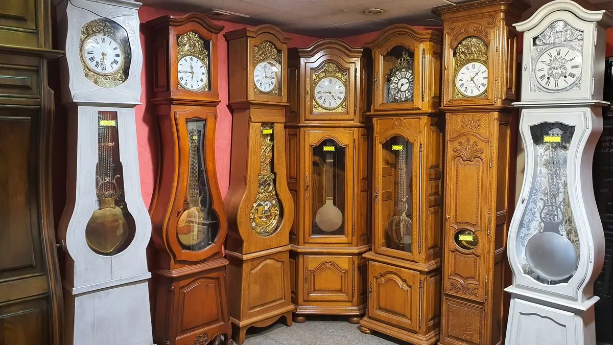 villedieu-les-poeles-royaume-de-l-horloge-2