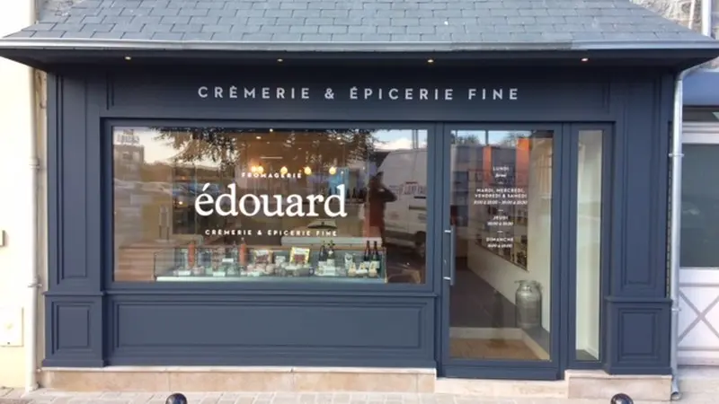 Agon-Coutainville- Fromagerie Edouard (1)