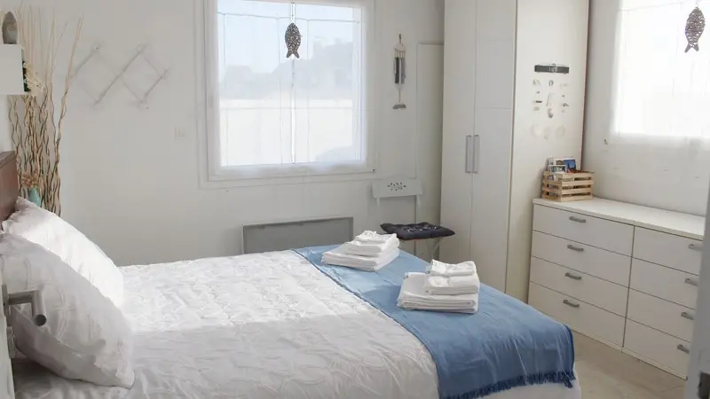 B&B AGON COUTAINVILLE ARNAUD (1)