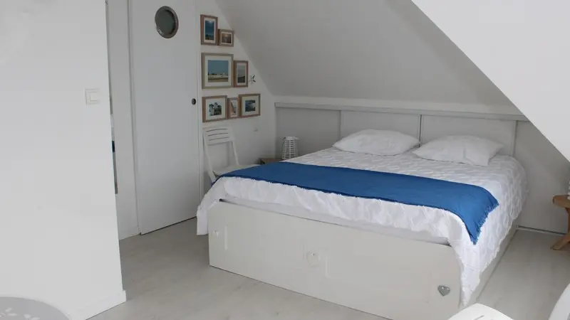 B&B AGON COUTAINVILLE ARNAUD (3)