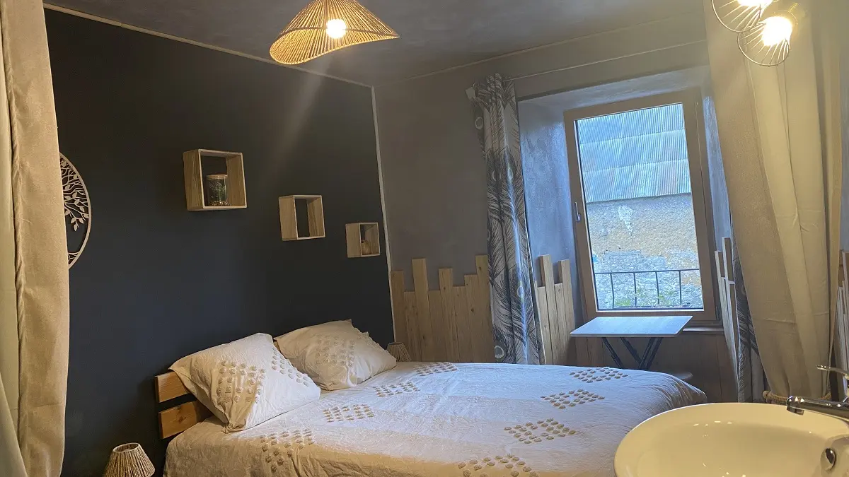 Chambre d'hotes Saint sauveur villages Pichon (9)