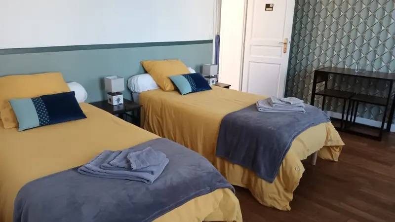 Chambres dhotes Saint sauveur villages Tortuel Guy La Lendeline (1)