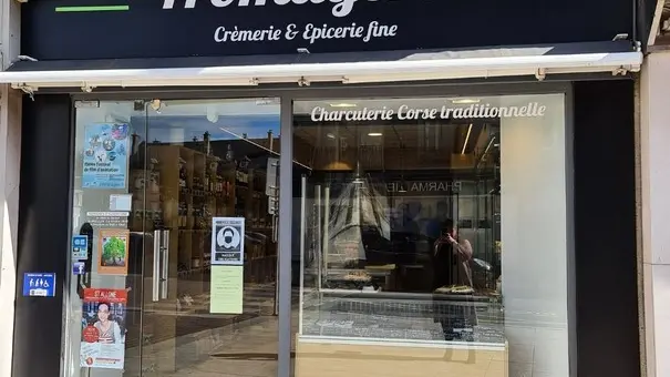 Commerce coutances fromagerie si le camembert m'était comté (1)