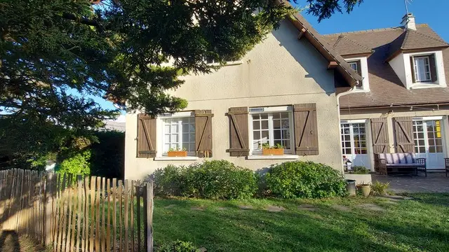 coudeville-sur-mer-meuble-villa-ecume-13