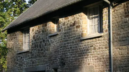 Façade Nord au lever du sileil