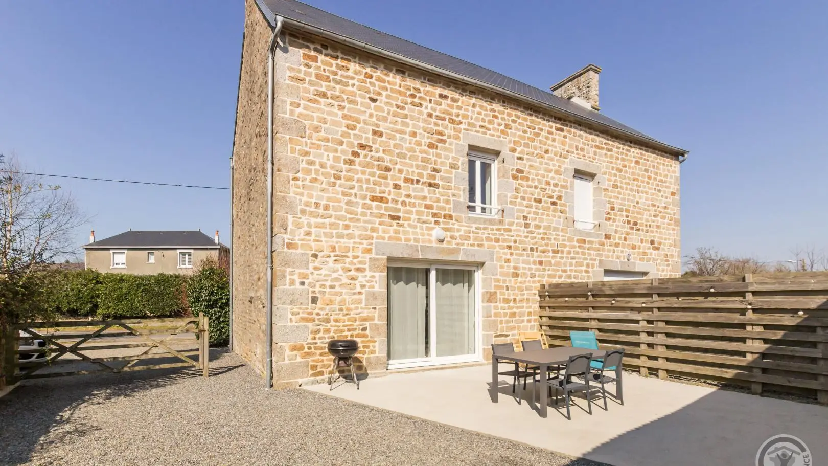 Jullou côté jardin