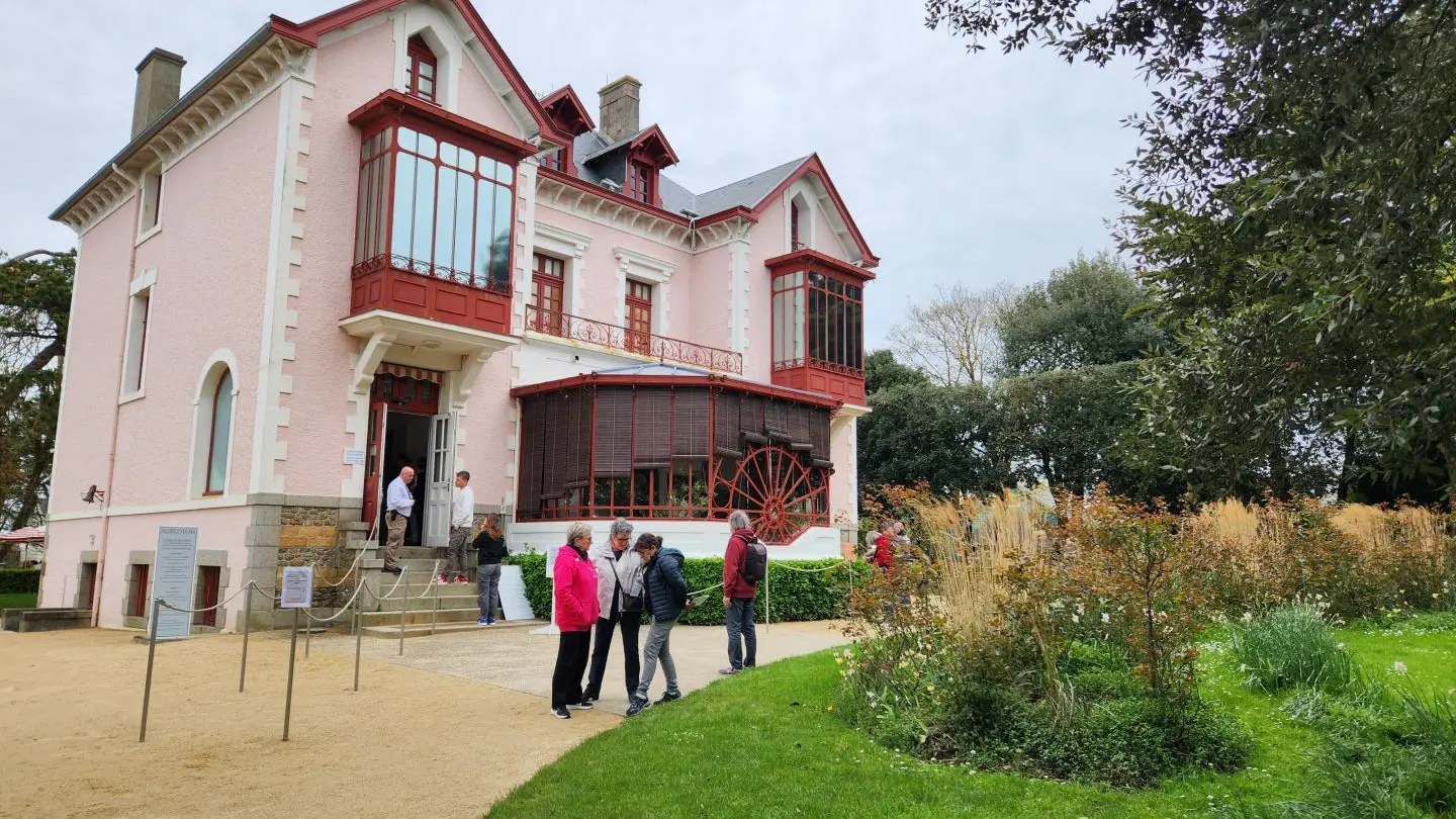 Jullou côté jardin