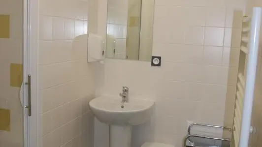G4445o
