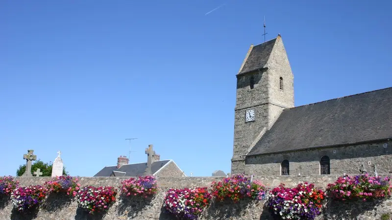 Gouville-sur-Mer_Eglise_1