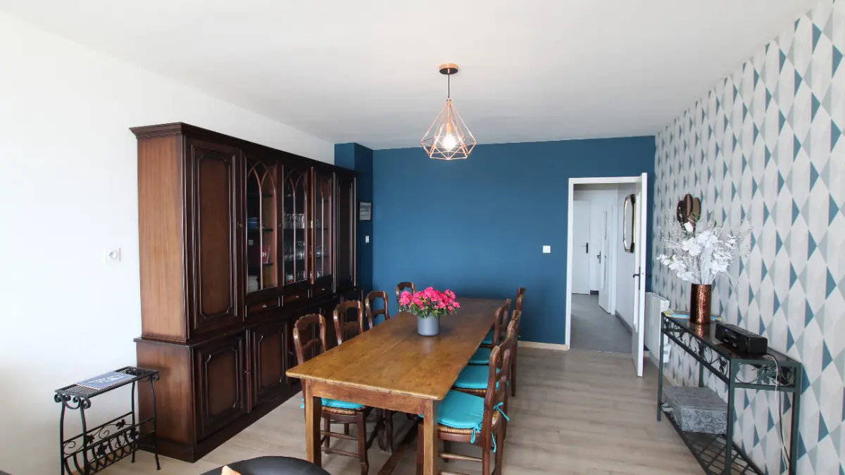 H7054-saint-martin-de-brehal-4
