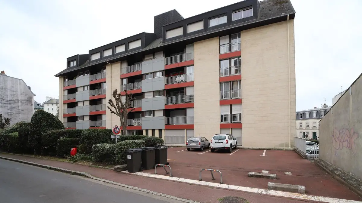 H7201-le-commodore-granville-14